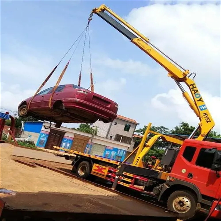 福鼎吊车救援小汽车怎么吊