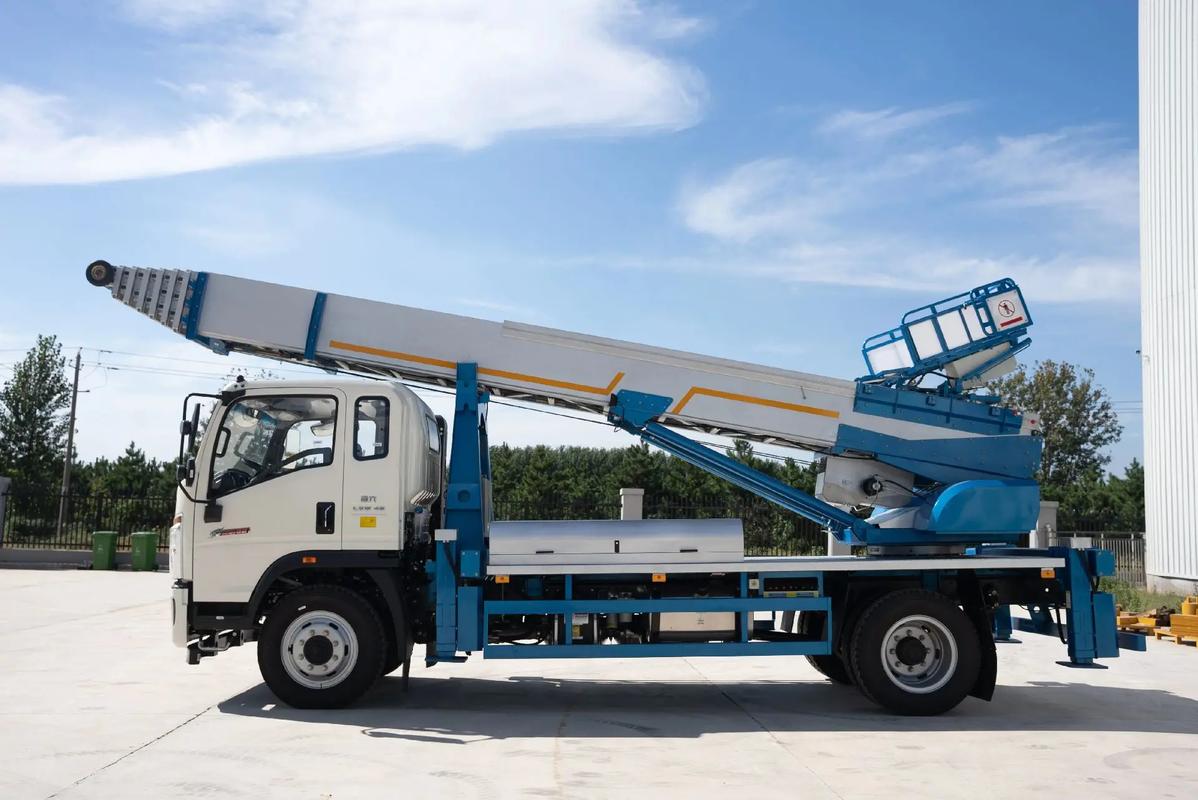 福鼎云梯上料车租赁费用