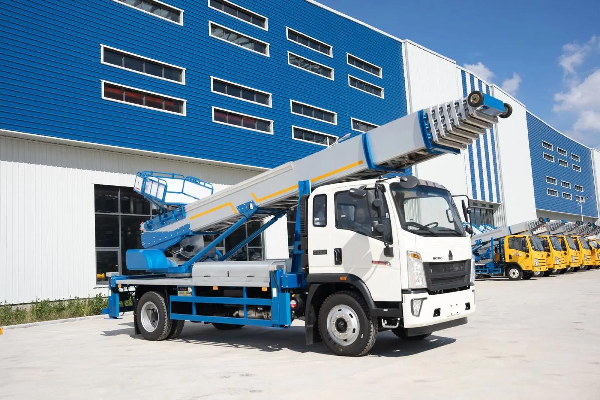 福鼎出租云梯车高空作业车 建筑垃圾搬运